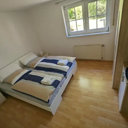 Ferienwohnung im Grünen Apartment